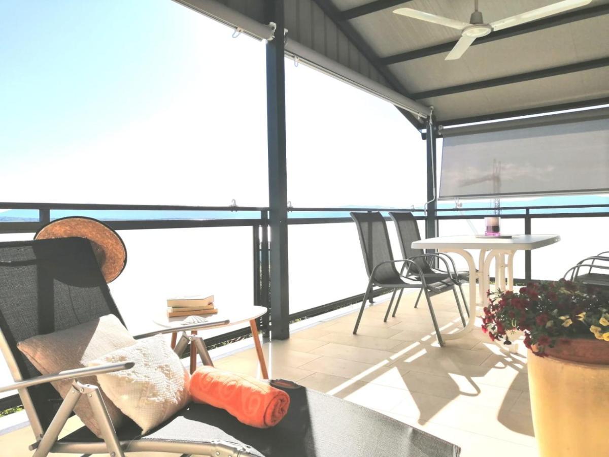 Lovely Sea View House In Malinska Island Krk Exterior foto